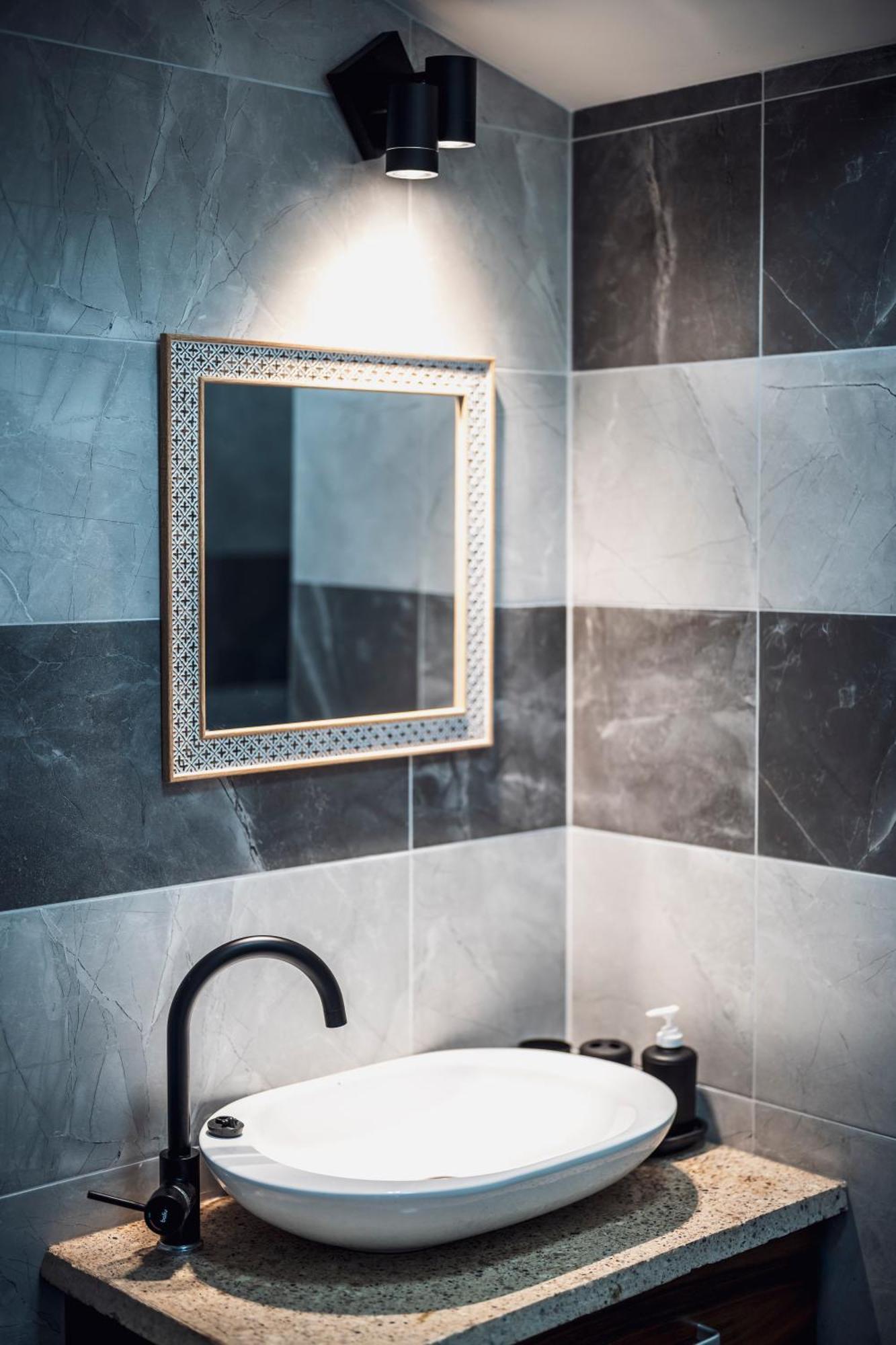 Appartement Dvur Dolenec à Rohoznice  Extérieur photo